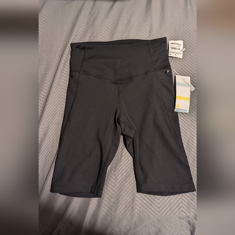 Zella yoga + studio bike shorts